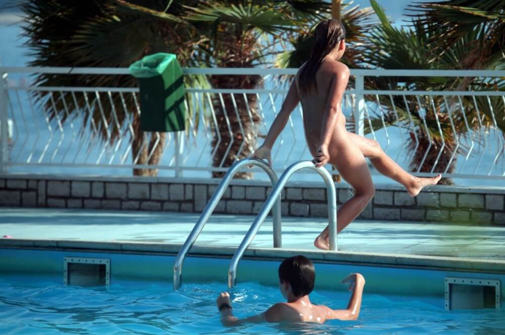 Pool Assortment Nudism Life - What exactly is nudismx