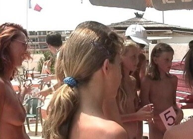 Jr Miss Pageant France - Nudism fosters trust if you are sincere