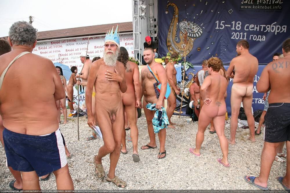 Koktebel Nudism Festival photos - Living without unnecessary worries or restrictions is the essence of naturism