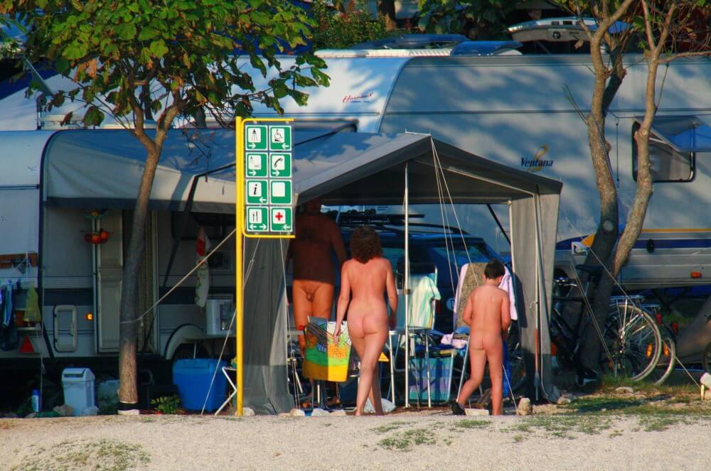 Ula FKK Camping photo gallery - Living in harmony with nature as the primary goal of the naturist lifestyle
