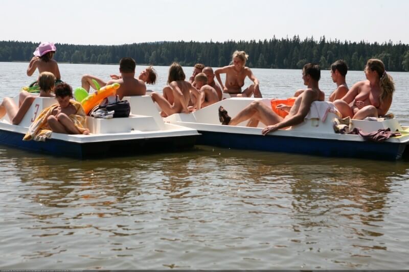 Naturis by LAKE FOREST FRIENDS - The worship of the naked body