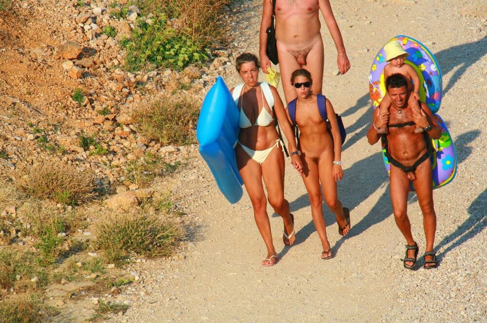 Ula FKK Beach Entry Hills pics - Nudity helps one feel a sense of freedom and liberation