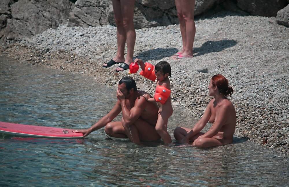 Beach Nudist Family Shore Camp pics - The practice of naturism promotes inner harmony and peace