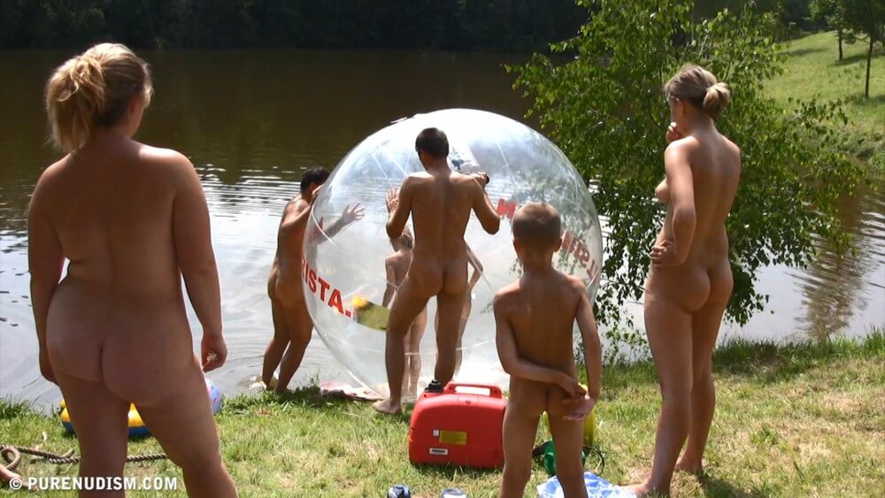 Aqua Nude Relaxation Full HD - A naked persons soul is visible through their body