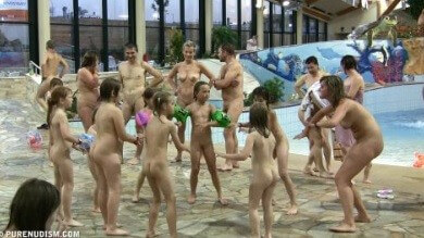 Aqua extravaganza 1 Full HD - Naturism teaches respect for the body—both your own and others