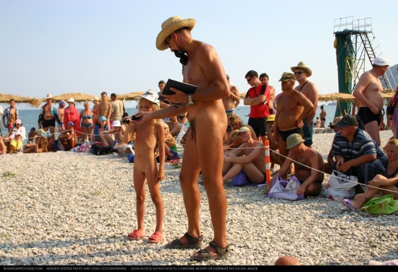 Naturist Pageant Line Up photos - Human nature in its original form