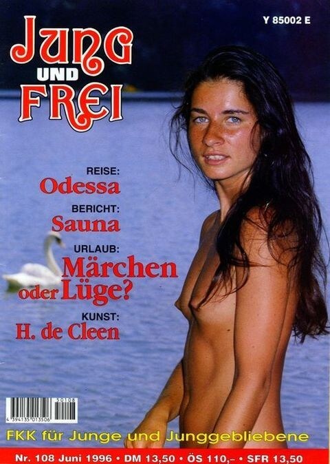Jung und Frei Nr 108 - Nudity is considered a natural part of human life