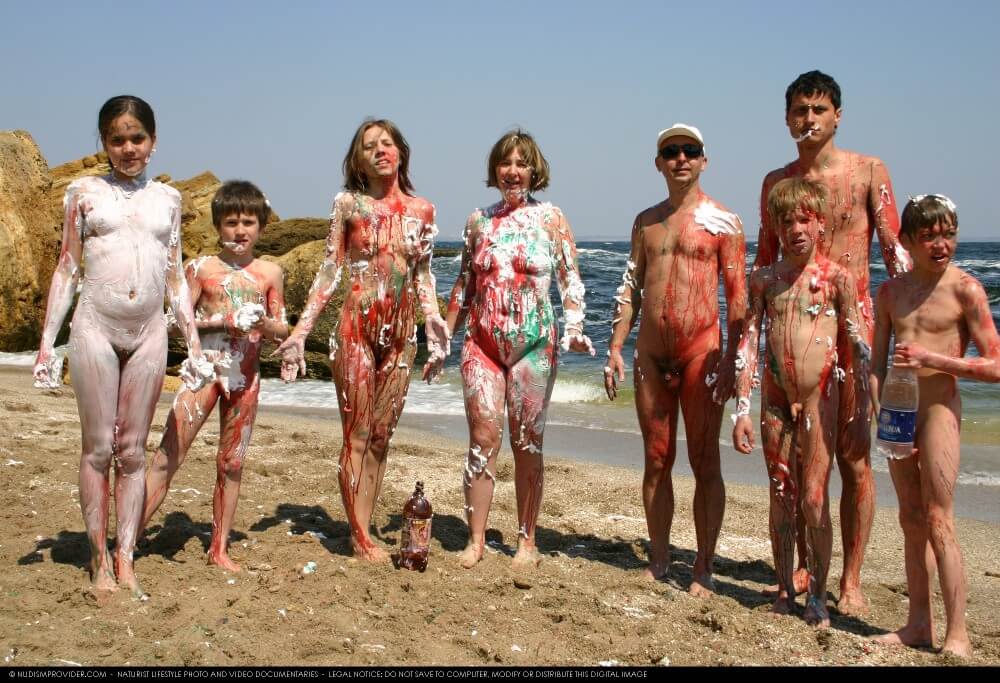 Naturism photo gallery # 58 - This movement helps people understand that the naked body is not an object for judgment or condemnation