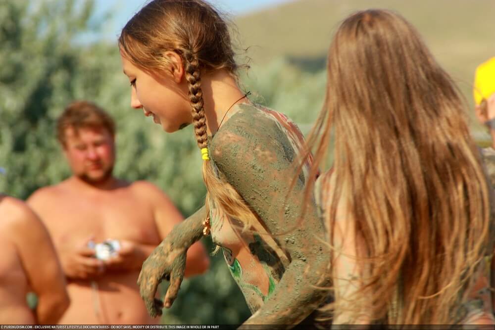 Premium Content # 36 - Naturism as a lifestyle