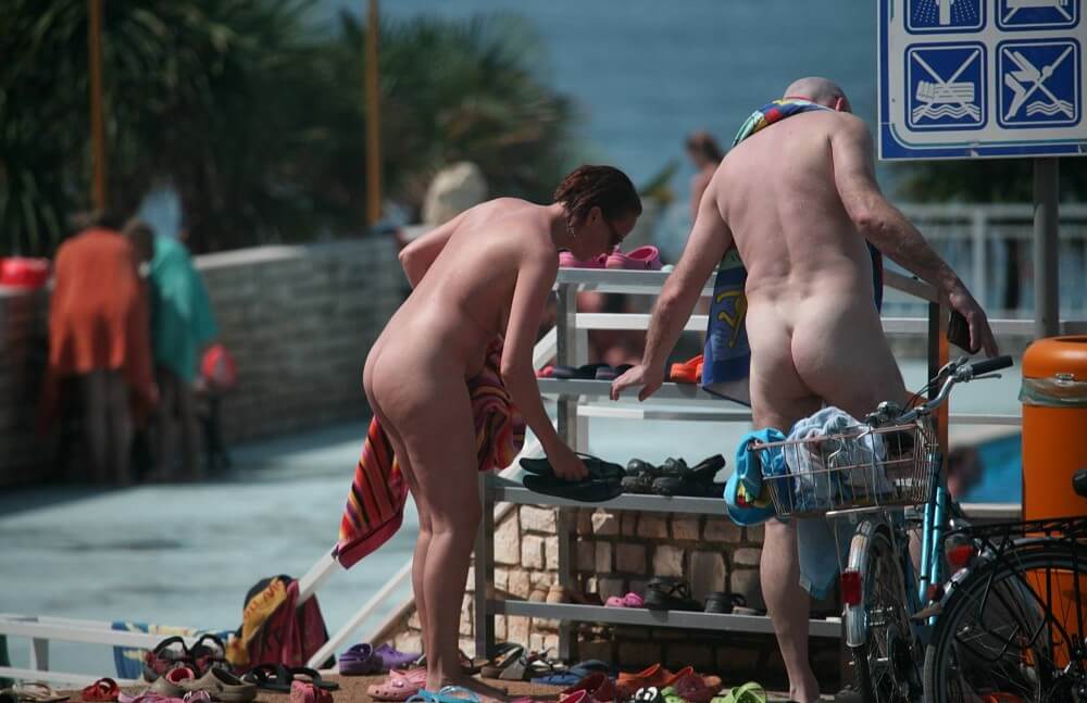 Pool Arrivals and Departures pics - Living without unnecessary worries or restrictions is the essence of naturism