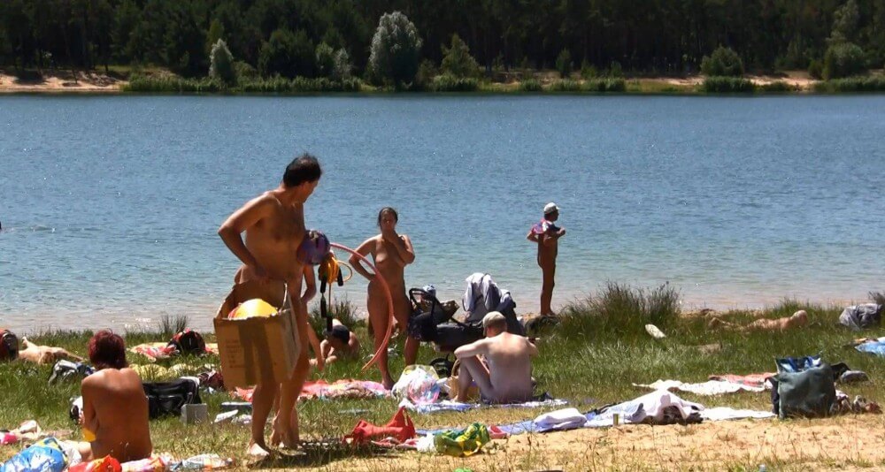 Lakeside Forest Camp 1 Full HD - The practice of naturism fosters inner harmony