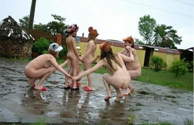 Naturism photo gallery # 23 - The Impact of Naturism on Physical and Psycho-Emotional Health
