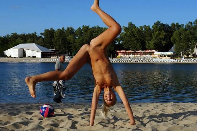 Enature presents - Nudism brings joy to life