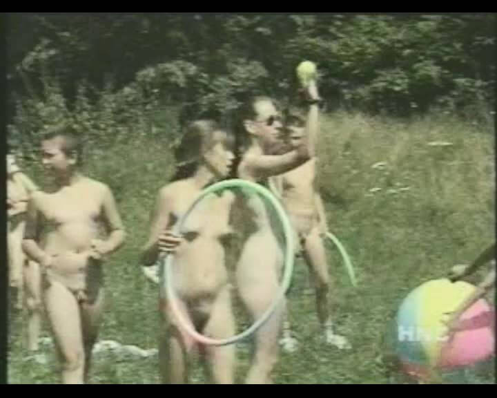 Helios Natura: Nudi Youth Weekend - The idea of personal freedom and self-acceptance is important in our nudist community
