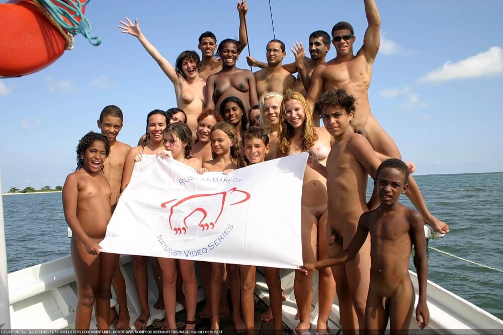 Naturism photo gallery # 59 - Nudism promotes personal freedom